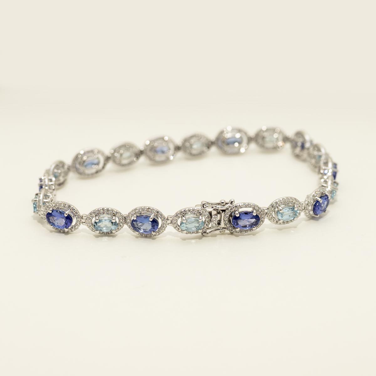 Oval Aquamarine and Tanzanite Halo Bracelet in 14kt White Gold with Diamonds (1ct tw)