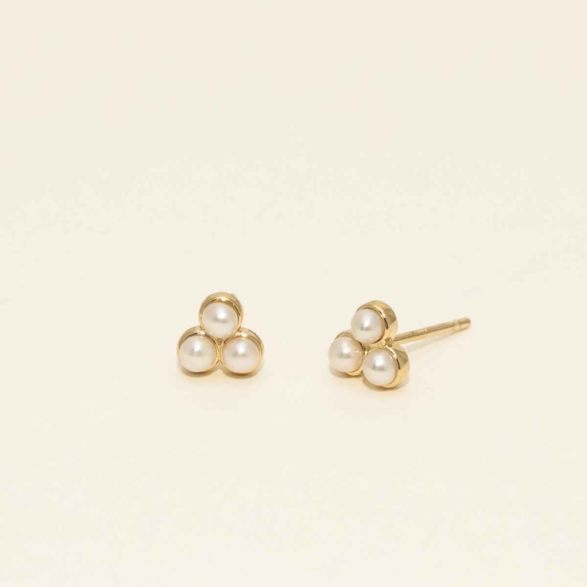 Mastoloni Cultured Freshwater Pearl Earrings in 14kt Yellow Gold (3mm pearls)