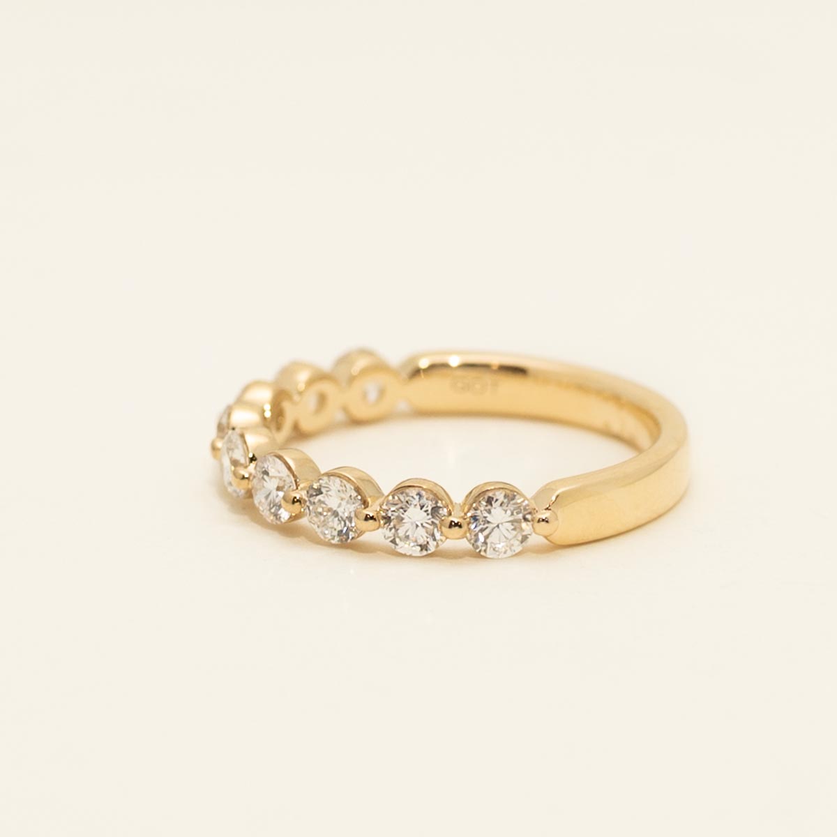 Single Prong Diamond Wedding Band in 14kt Yellow Gold (1ct tw)