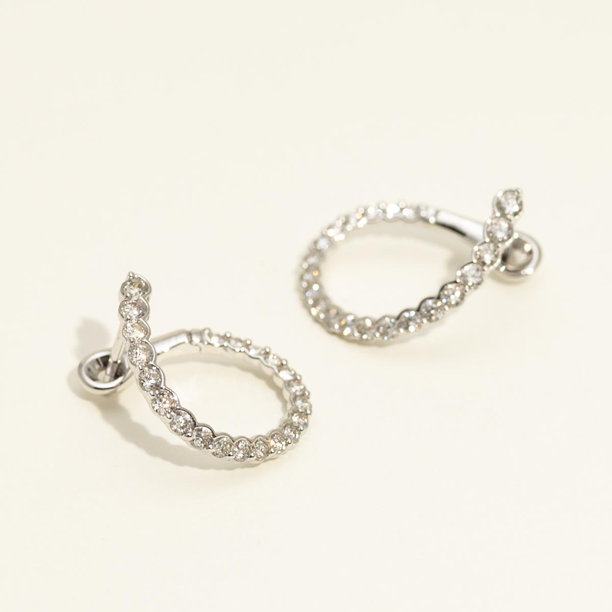 Diamond Hoop Earrings in 14kt White Gold (3/4ct tw)
