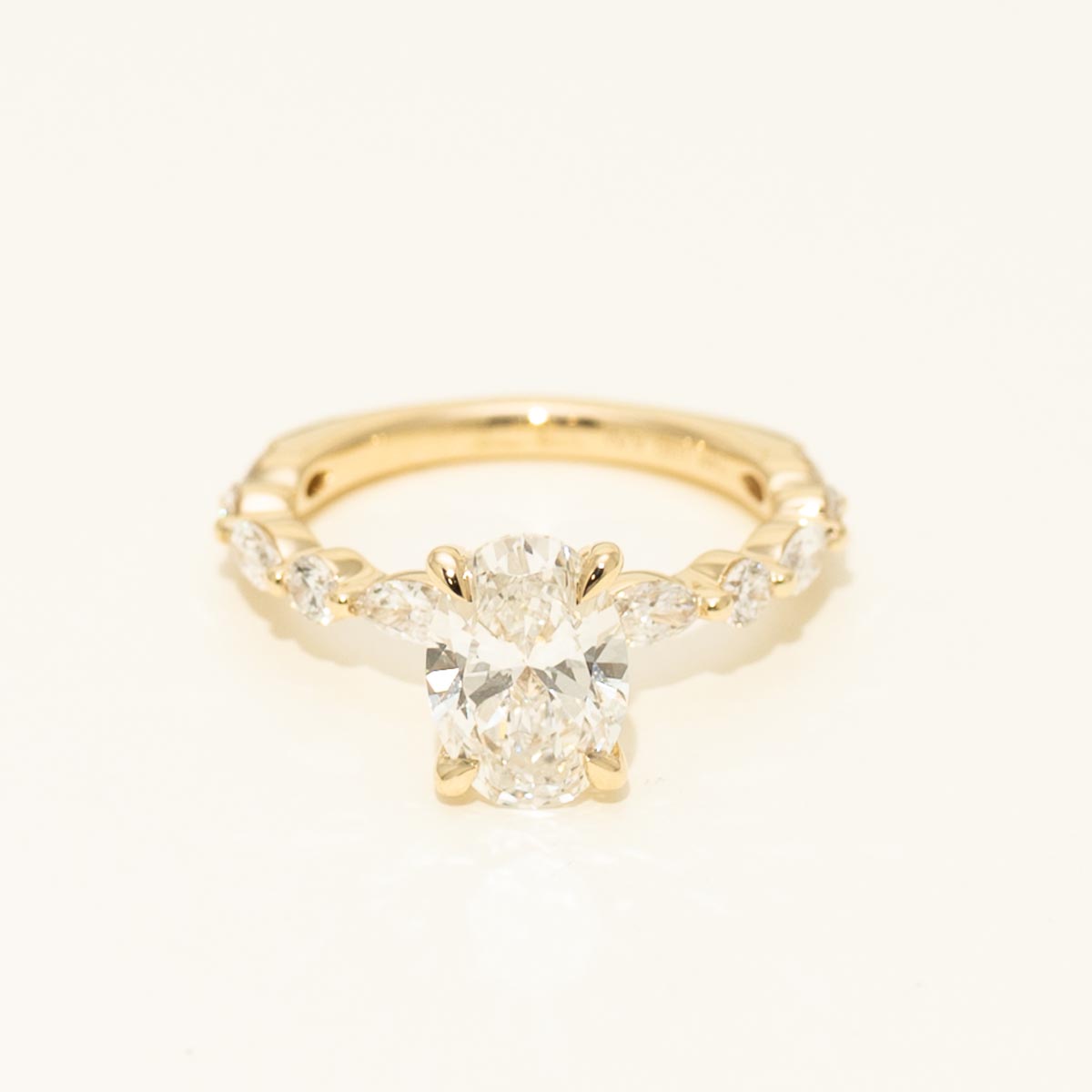 Oval Lab Grown Diamond Ring in 14kt Yellow Gold (2 7/8ct tw)