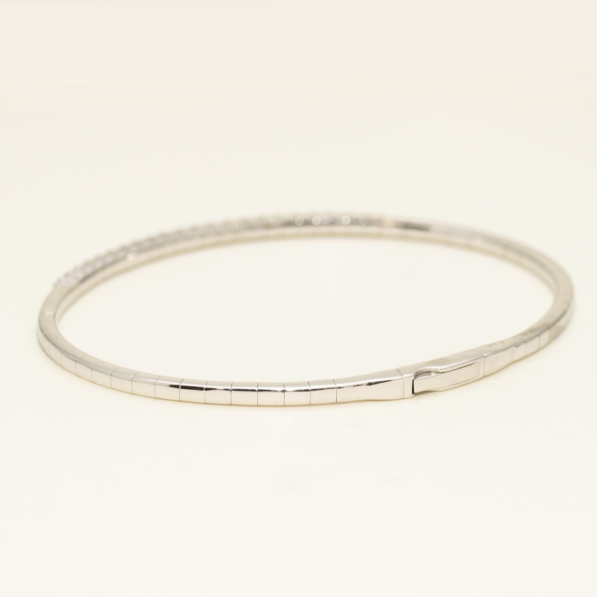 Diamond Flexible Bracelet in Sterling Silver (1/10ct  tw)