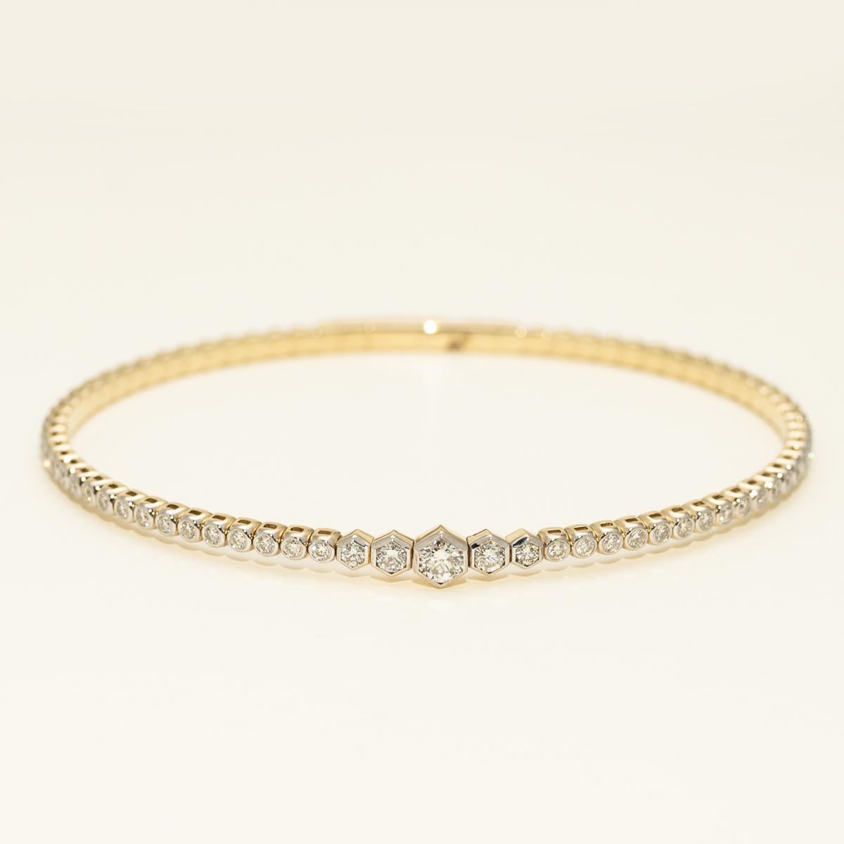 Diamond Flexible Bangle Bracelet in 14kt Yellow Gold (1 3/8ct tw)