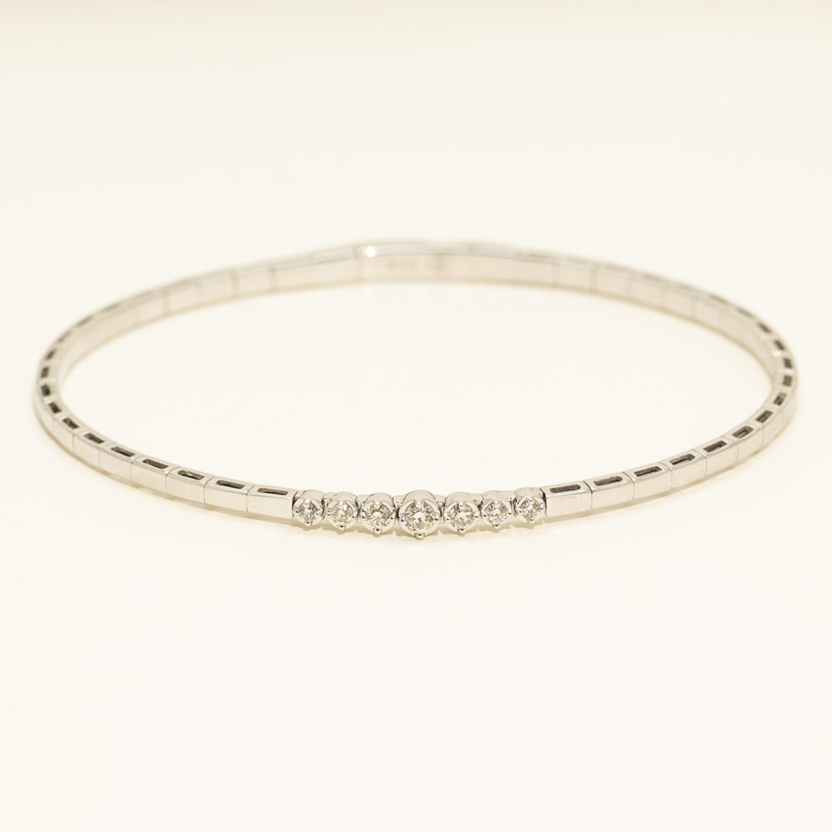 Diamond Bangle Bracelet in Sterling Silver (1/5ct tw)