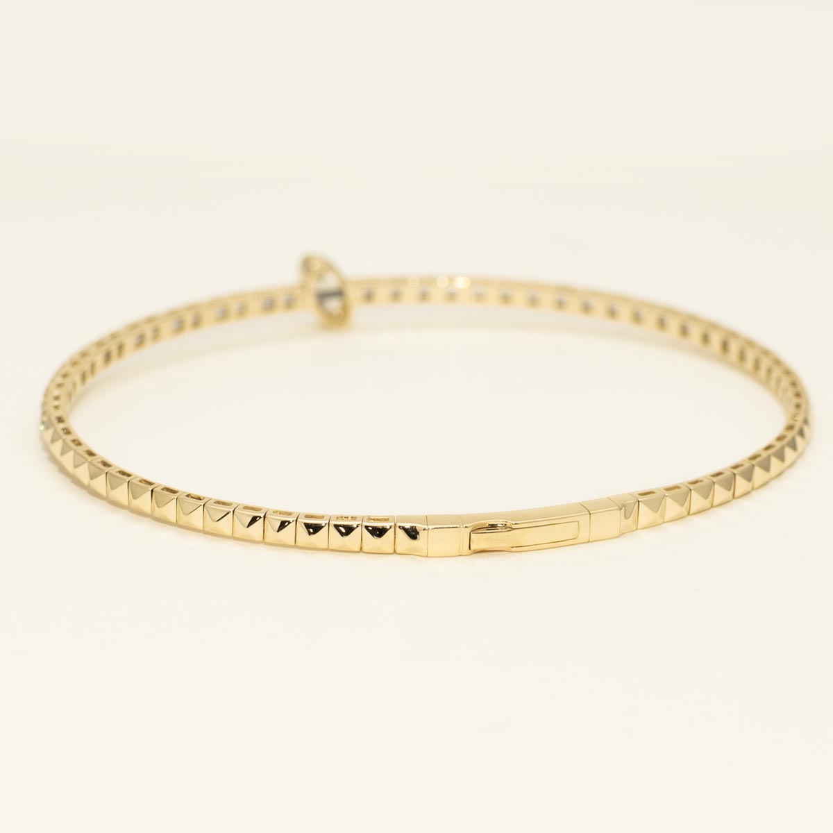 Diamond Flexible Bangle Bracelet in 14kt Yellow Gold (5/8ct tw)