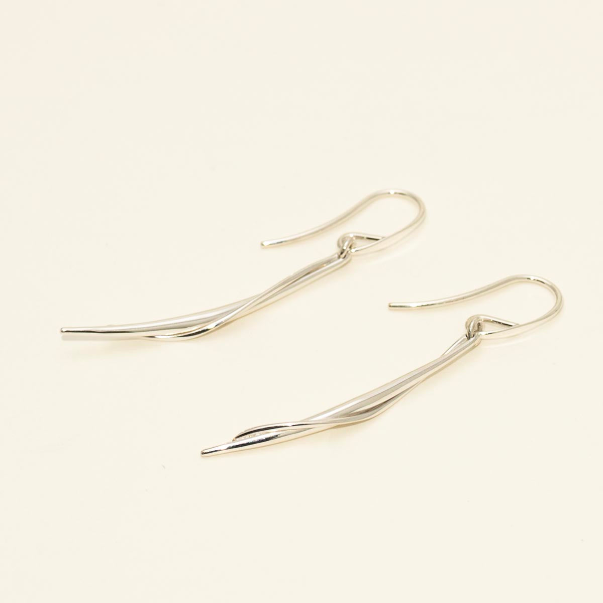 EL Designs Vineyard Drop Earrings in Sterling Silver