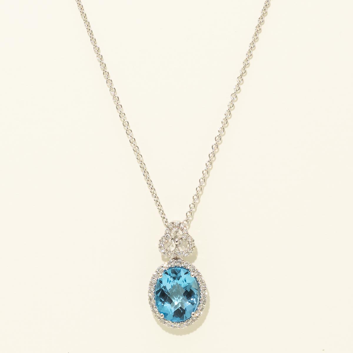 Oval Blue Topaz Necklace in 18kt White Gold with Diamonds (3/8ct tw)