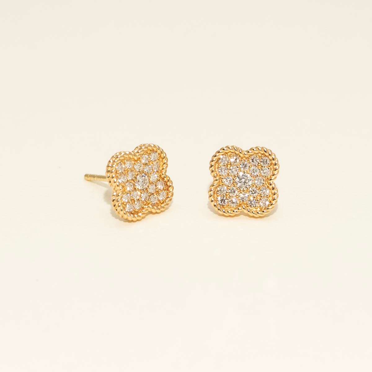 Diamond Flower Earrings in 14kt Yellow Gold (3/8ct tw)