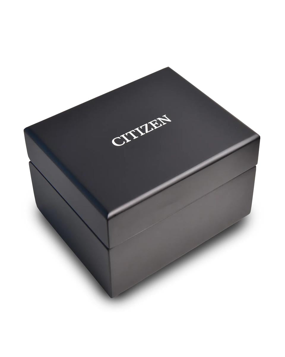 Citizen Limited Edition Series 8 Watch with White Dial and Stainless Steel Bracelet (42.6mm and automatic movemet)