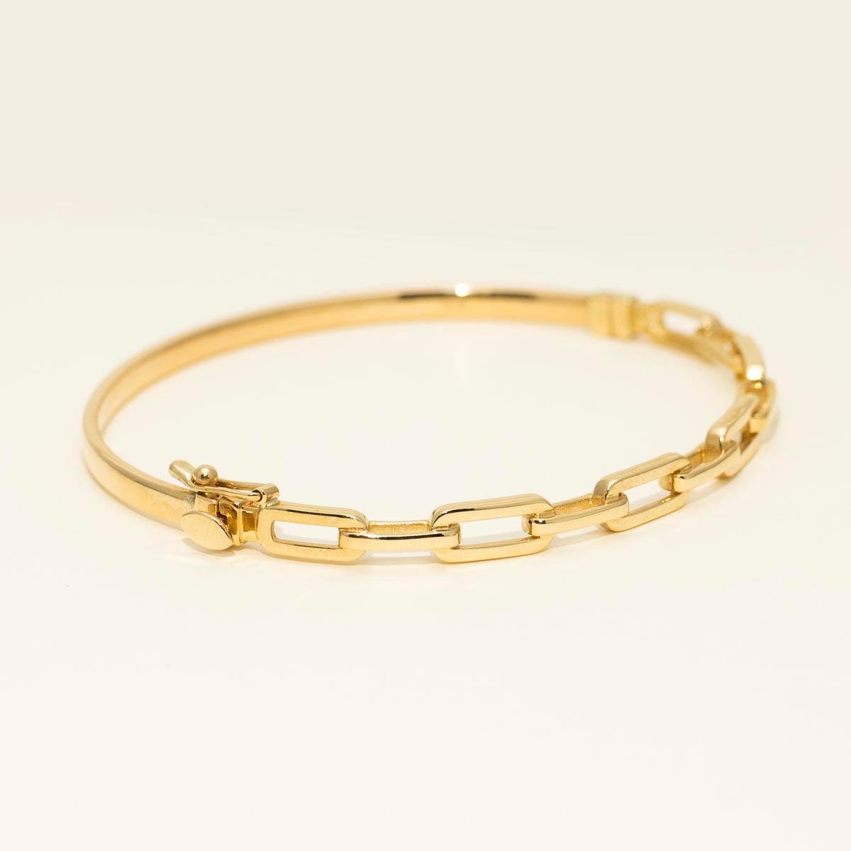 Paperclip Bangle Bracelet in 14kt Yellow Gold
