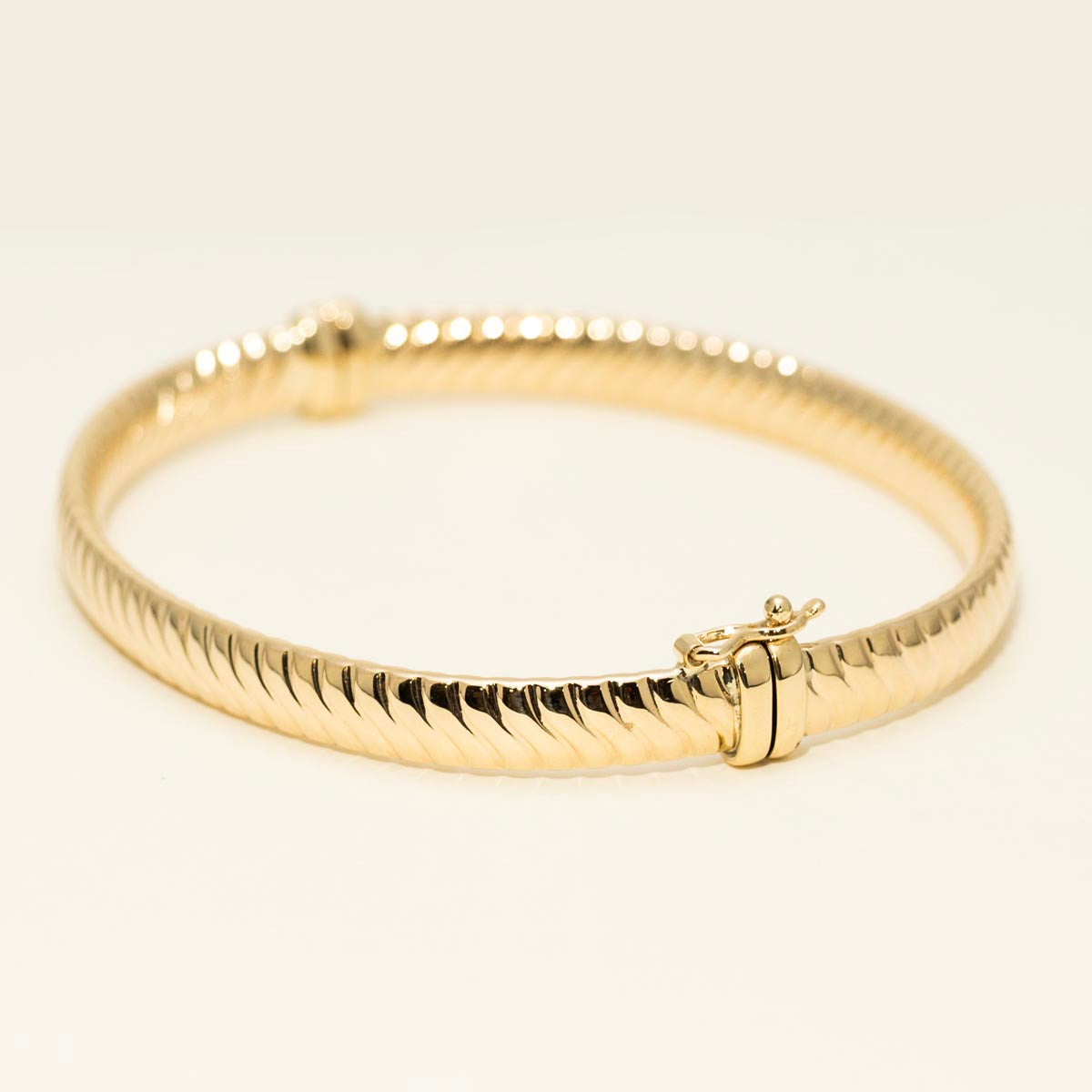 Twist Design Bangle Bracelet in 14kt Yellow Gold