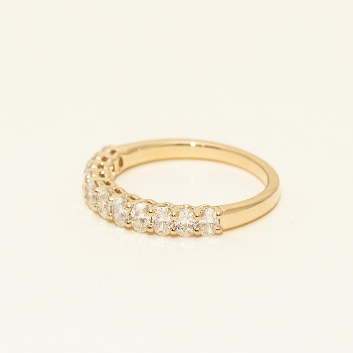 Oval Diamond Band in 14kt Yellow Gold (7/8ct tw)