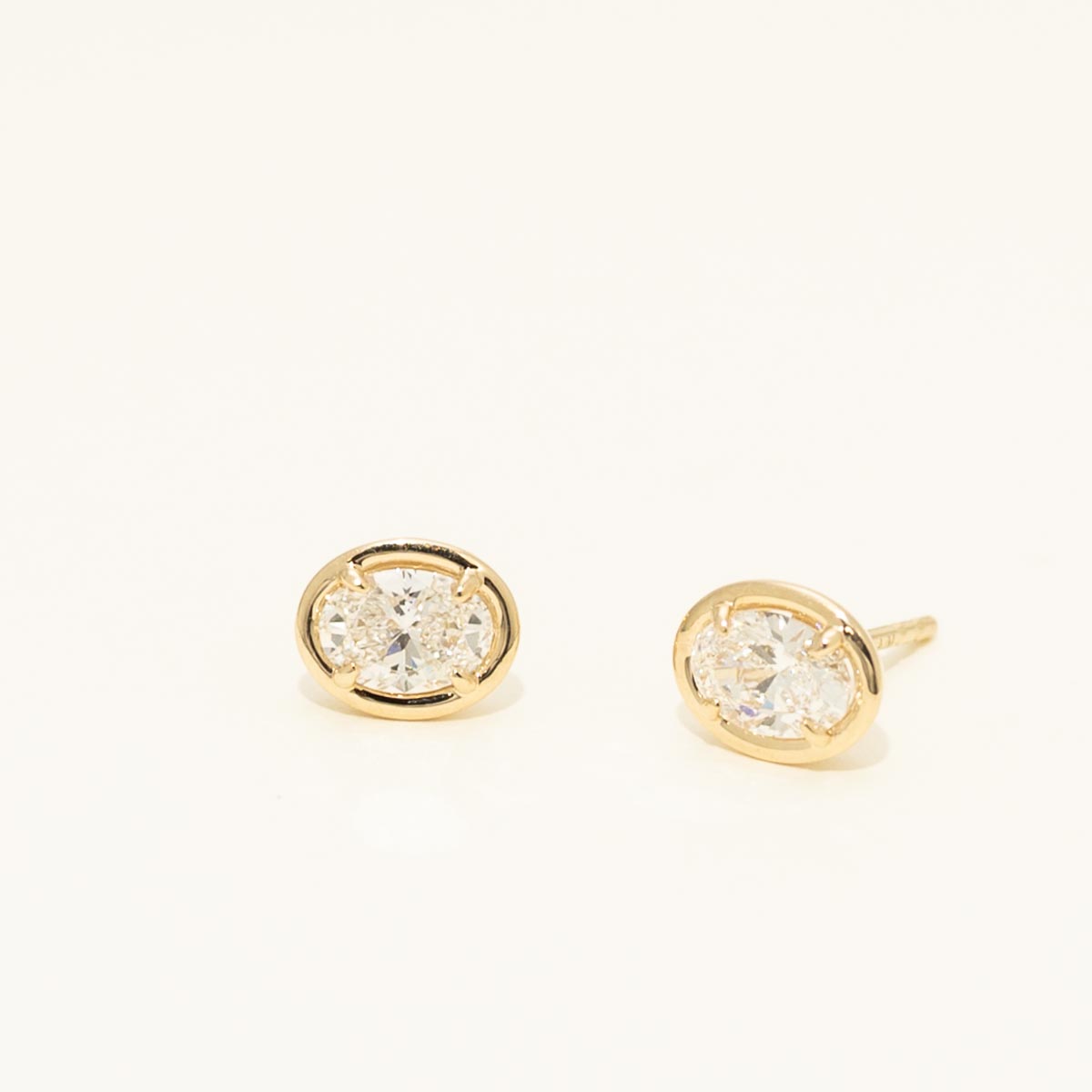 Lab Grown Oval Diamond Earrings in 14kt Yellow Gold (1ct tw)