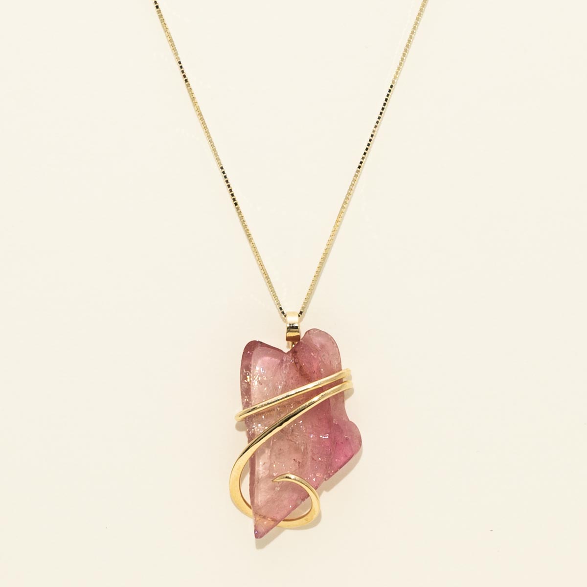 Maine Pink Tourmaline Necklace in 14kt Yellow Gold