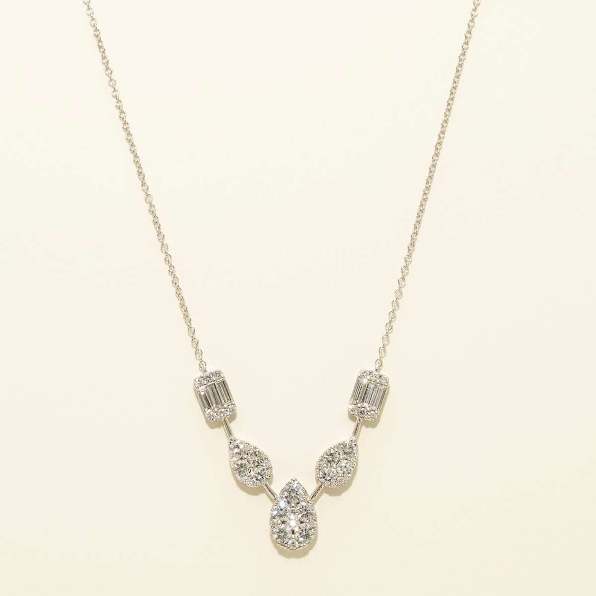 Round and Baguette Diamond Station Necklace in 14kt White Gold (1 1/2ct tw)