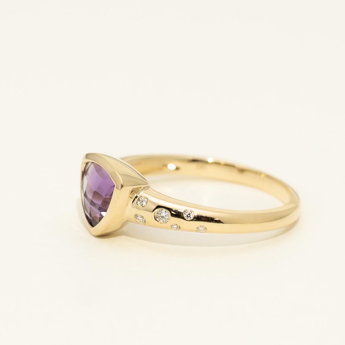 Trillion Cut Amethyst Ring in 14kt Yellow Gold with Diamonds (1/10ct tw)