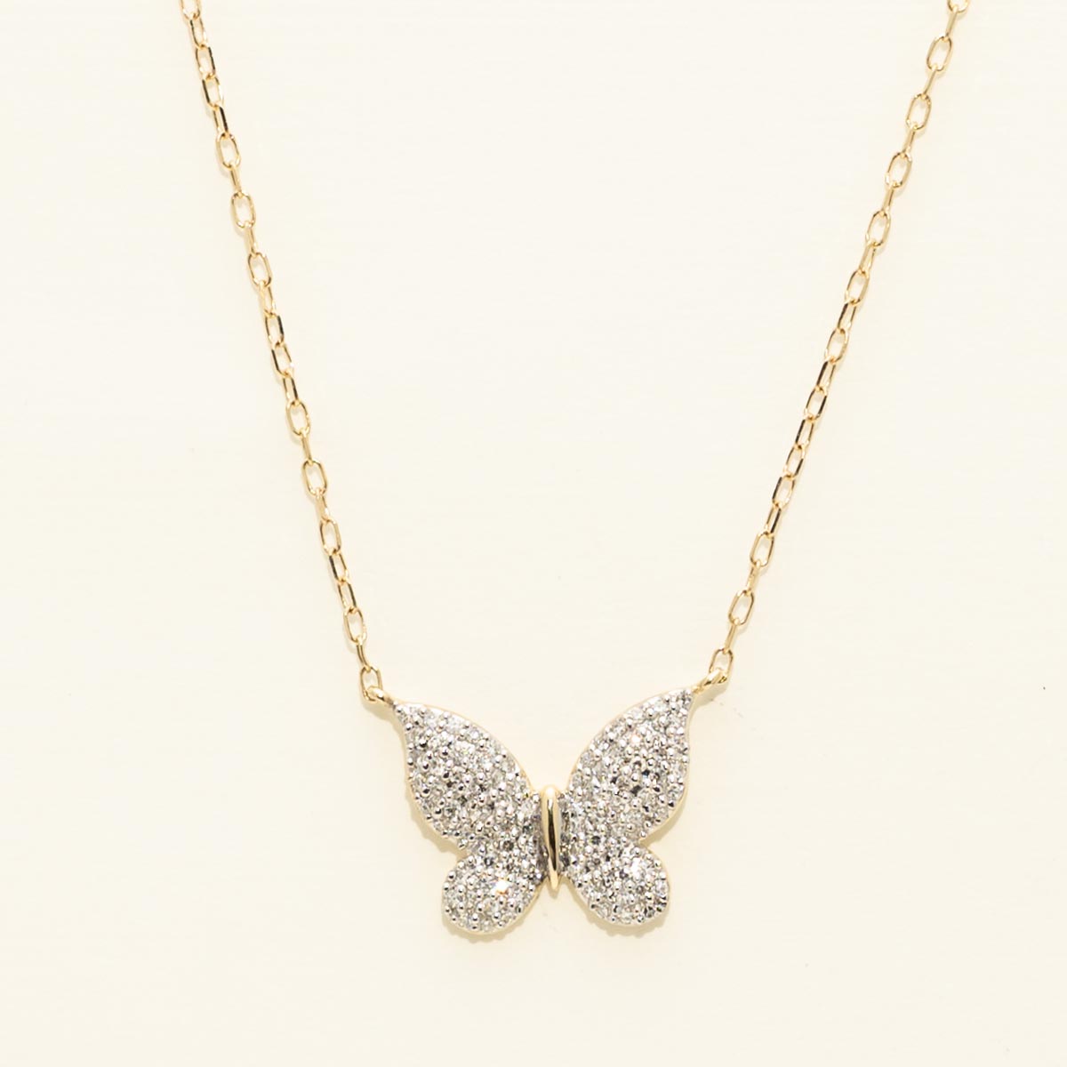 Diamond Butterfly Necklace in 14kt Yellow Gold (1/5ct tw)
