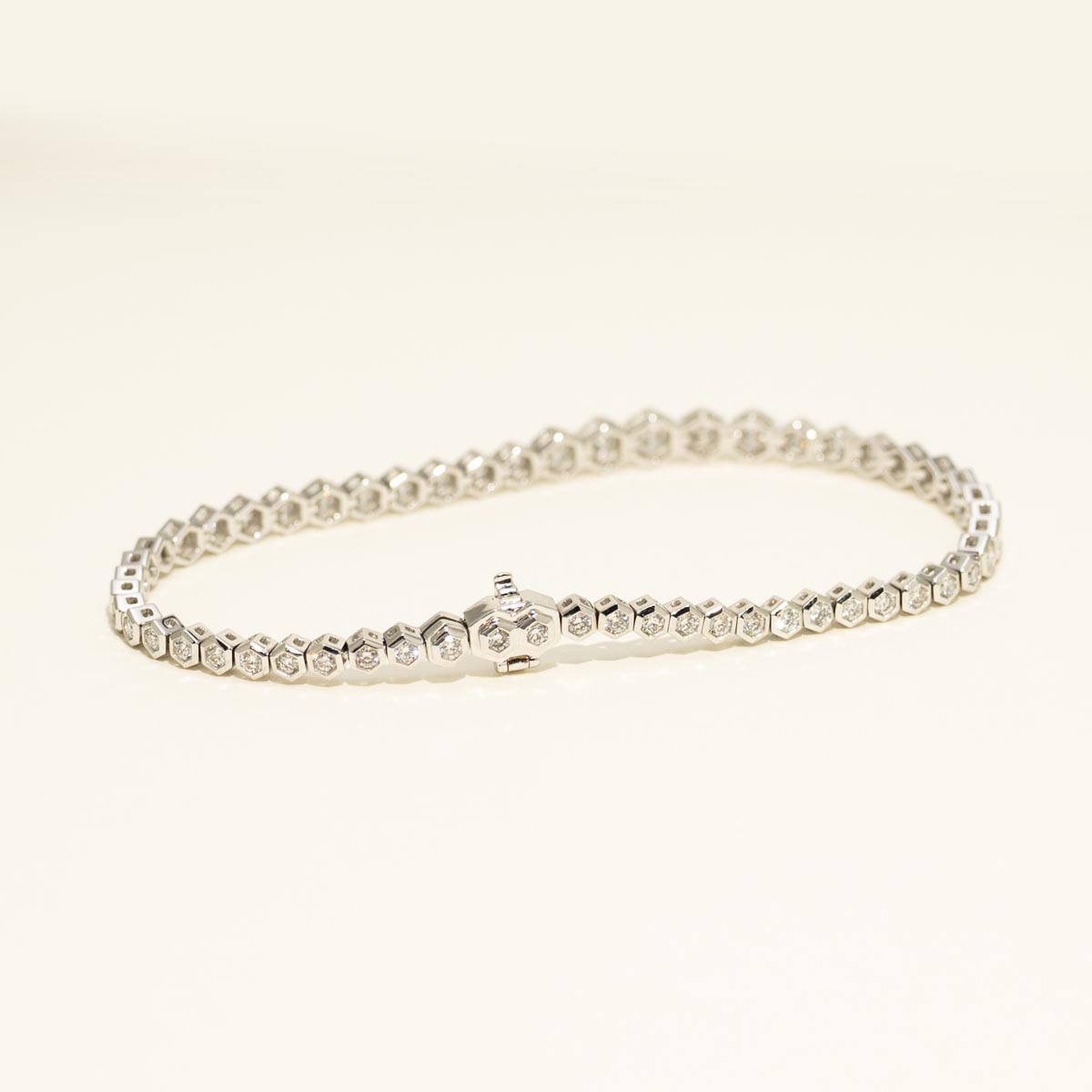 Broadway Collection Diamond Bracelet in 18kt White Gold (2ct tw)