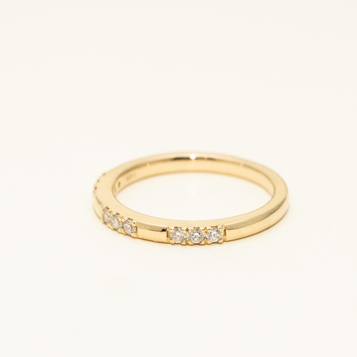 Diamond Band in 14kt Yellow Gold (1/7ct tw)