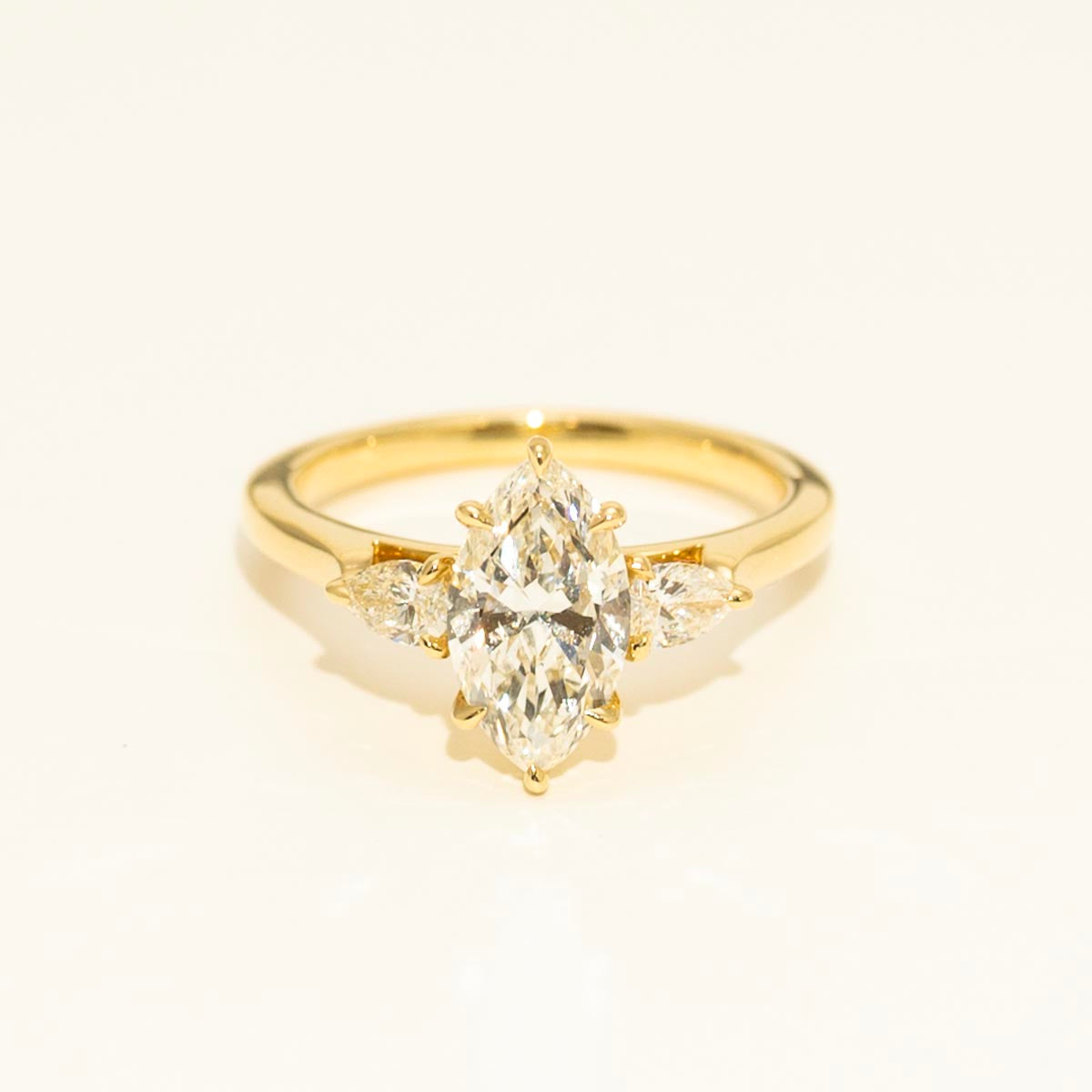 Marquise Diamond Three Stone Engagement Ring in 18kt Yellow Gold (1 3/4ct tw)