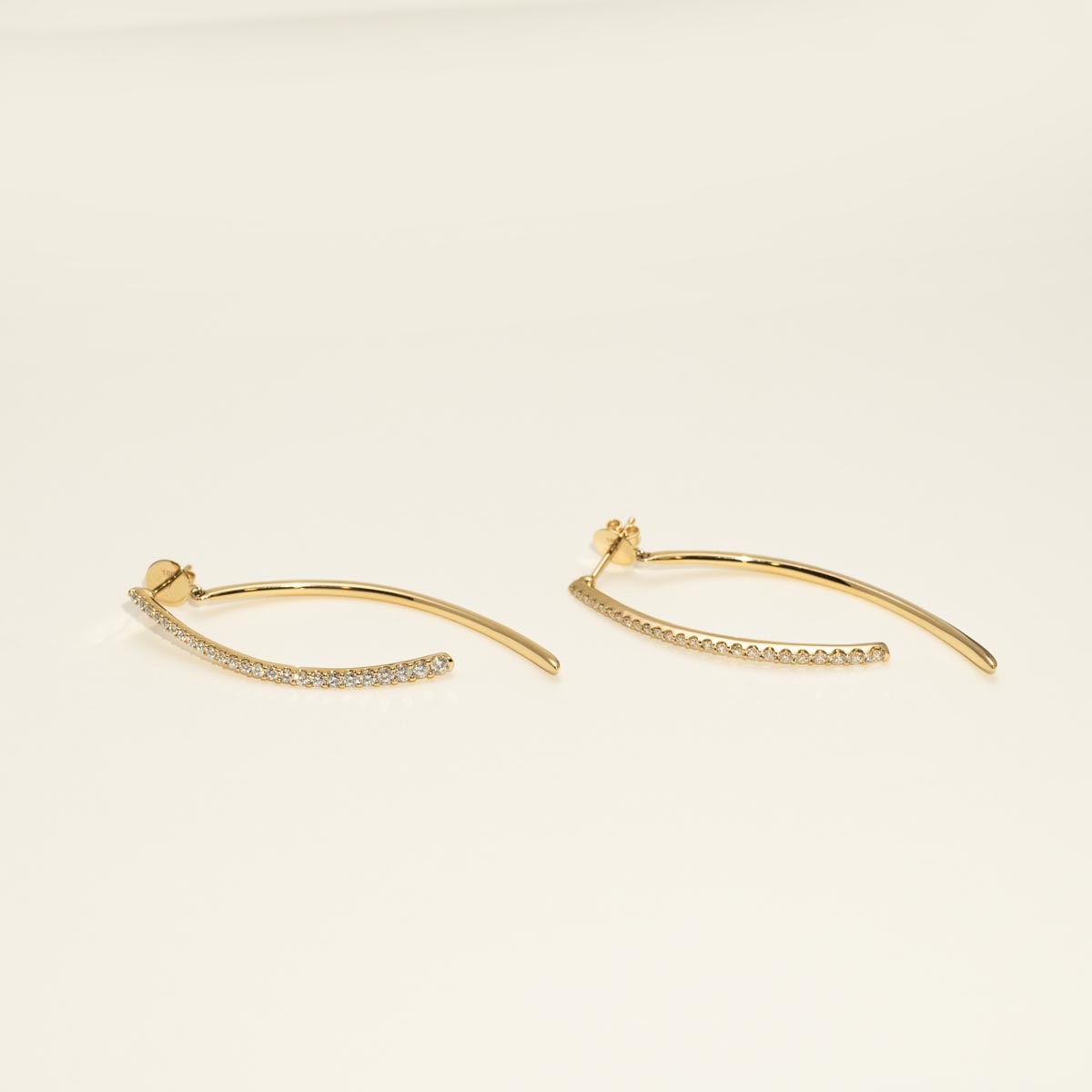 Ashi Couture Long Curve Diamond Dangle Earrings in 18kt Yellow Gold (1ct tw)