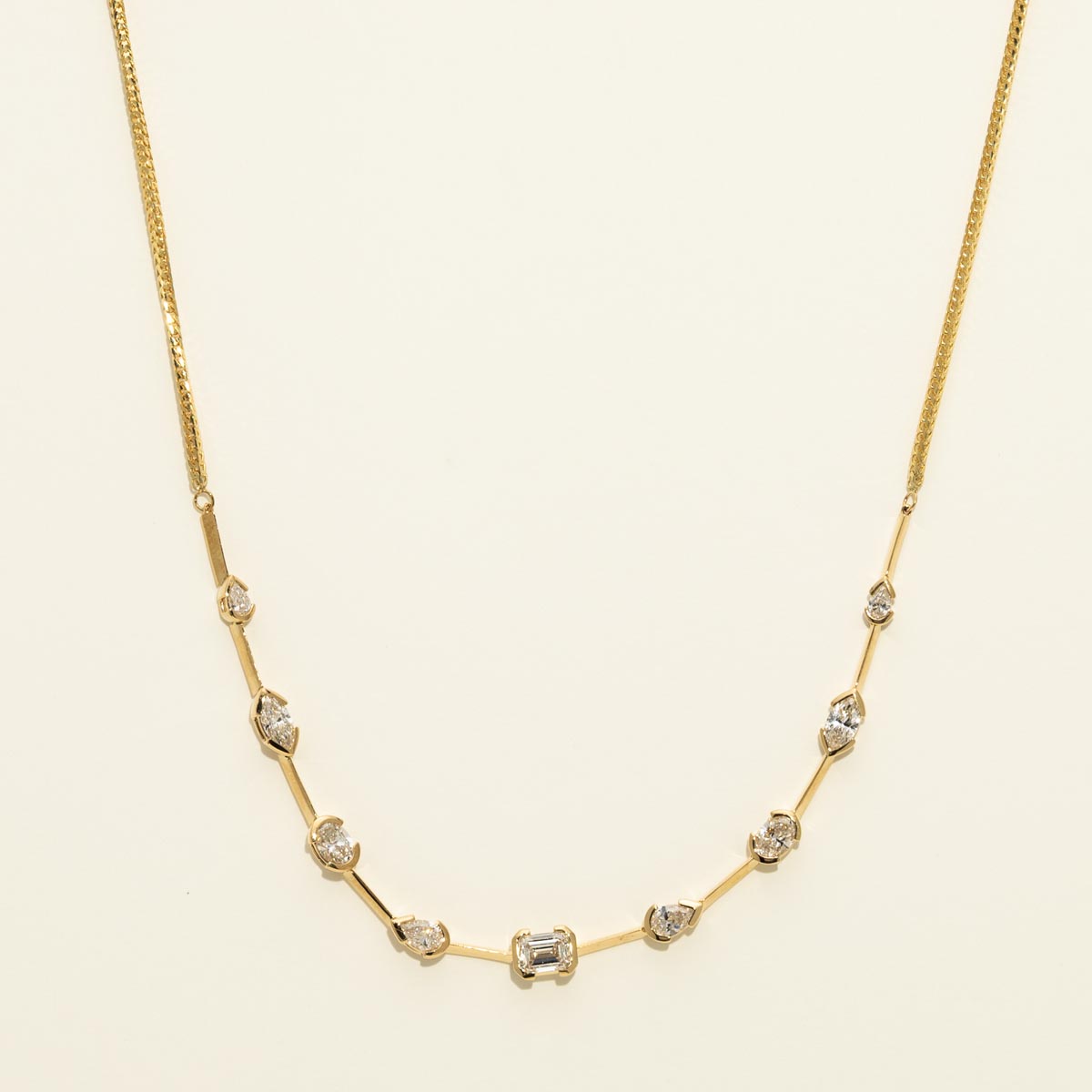 Ashi Couture Duchess Fancy Diamond Bezel Necklace in 18kt Yellow Gold (2 5/8ct tw)