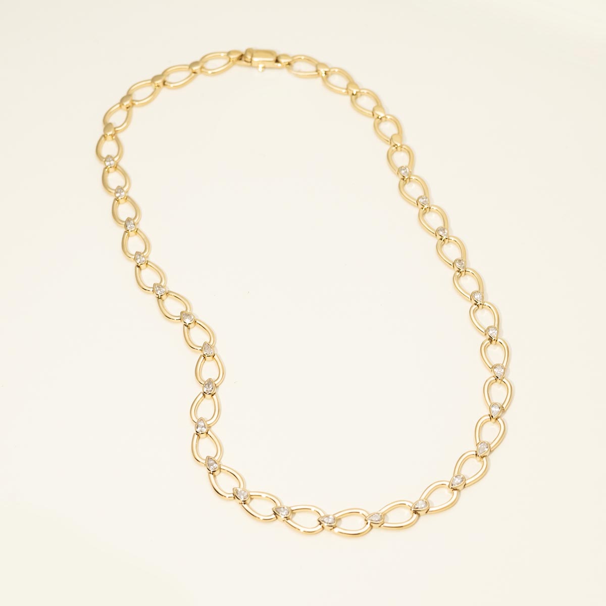 Nolita Collection Pear Shape Diamond Bezel Necklace in 18kt Yellow Gold (2 1/2ct tw)