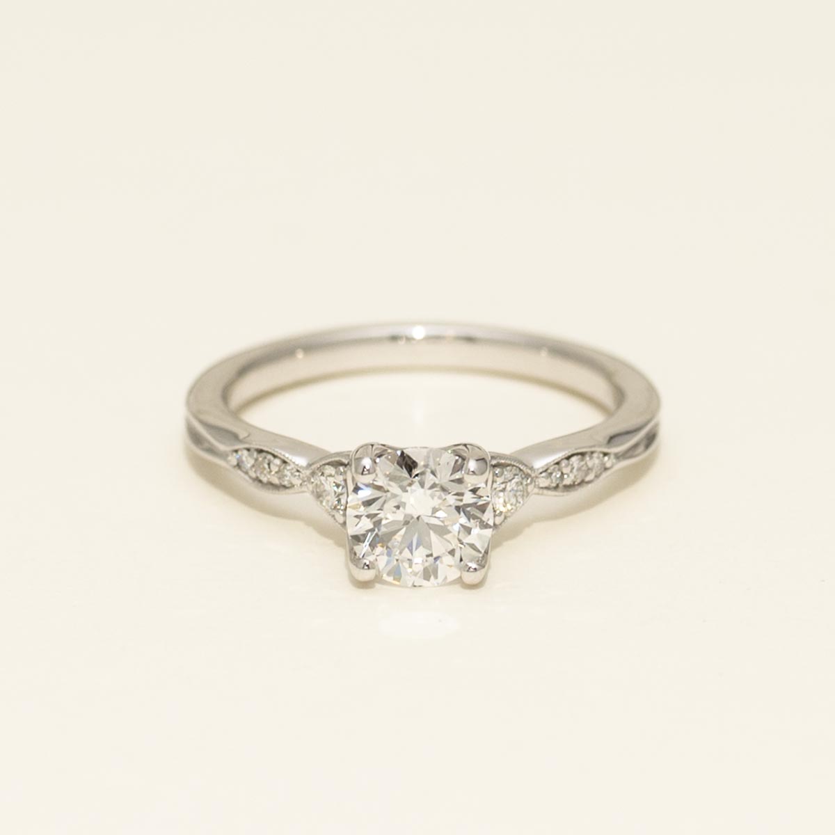 Diamond Engagement Ring in 14kt White Gold (1ct tw)