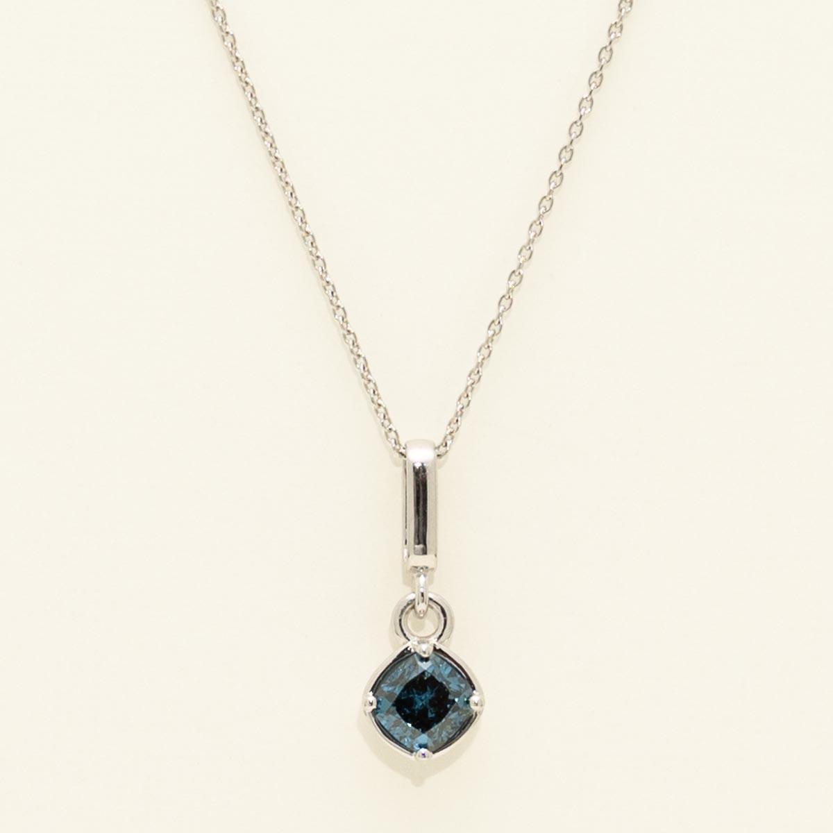 Cushion Cut Blue Diamond Necklace in 14kt White Gold (7/8ct tw)