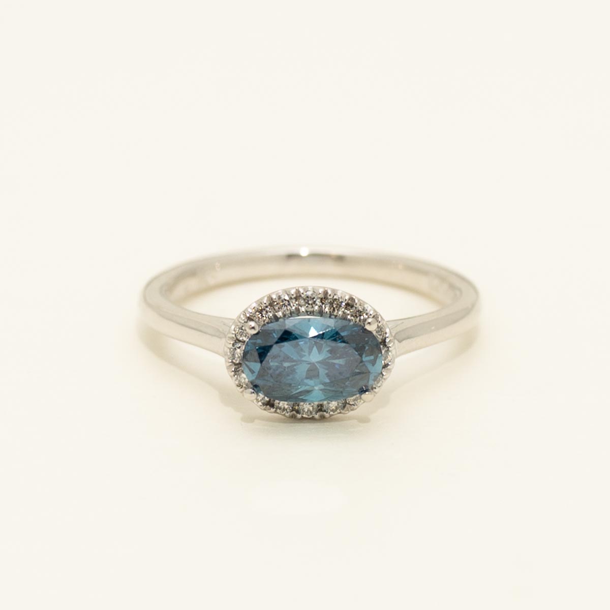 East West Oval Blue Diamond Halo Engagement Ring in 14kt White Gold (1ct tw)
