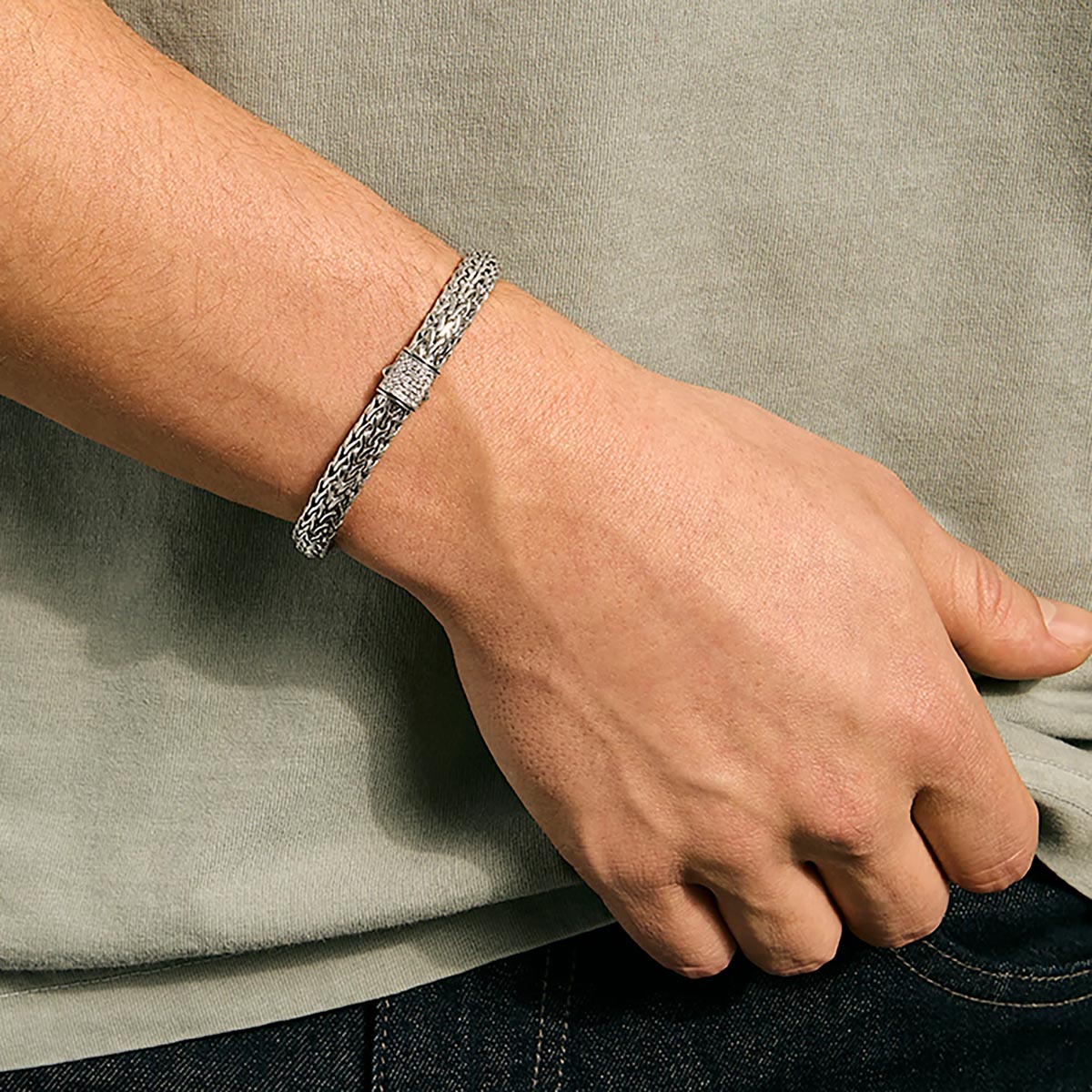 John Hardy Icon Diamond Bracelet in Sterling Silver (1/5ct tw)