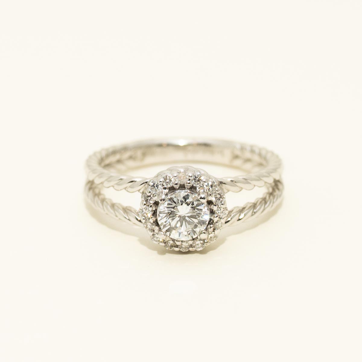 Diamond Halo Engagement Ring in 14kt White Gold (5/8ct tw)
