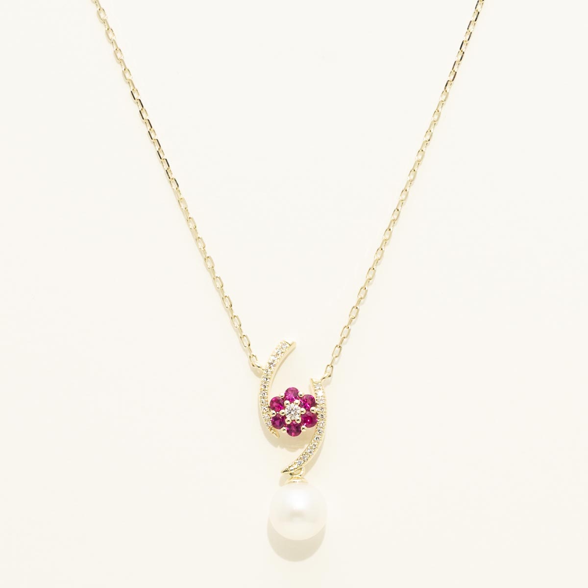 Dabakarov Ruby Flower and Cultured Freshwater Pearl Necklace in 14kt Yellow Gold with Diamonds (8mm pearl and 1/7ct tw)