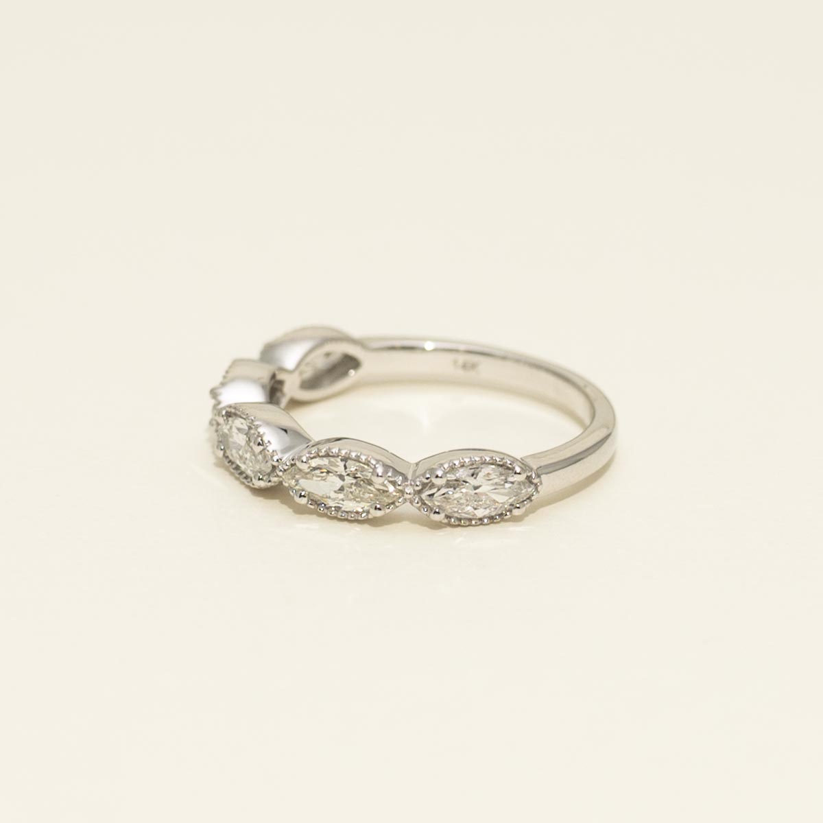 Marquise Diamond Wedding Band in 14kt White Gold (3/4ct tw)