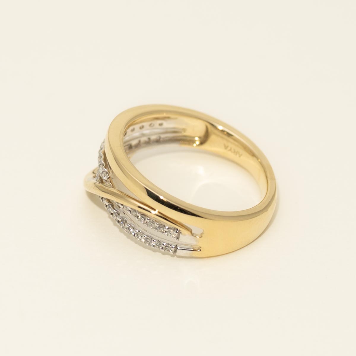 Diamond Fashion Ring in 14kt Yellow Gold (1/4ct tw)