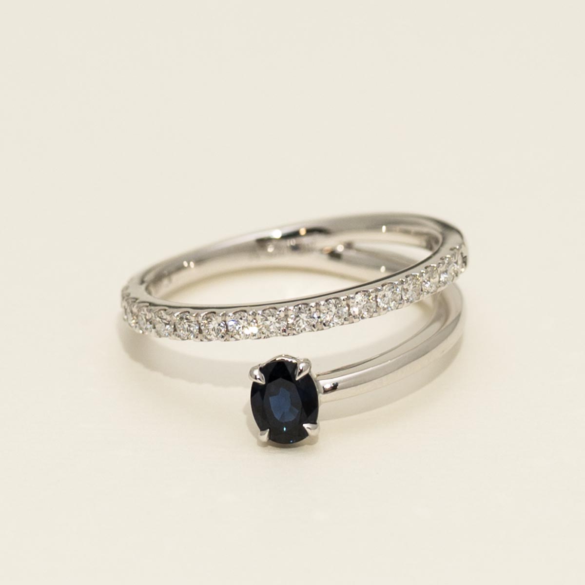 Oval Sapphire Bypass Ring in 18kt White Gold with Diamonds (1/3ct tw)