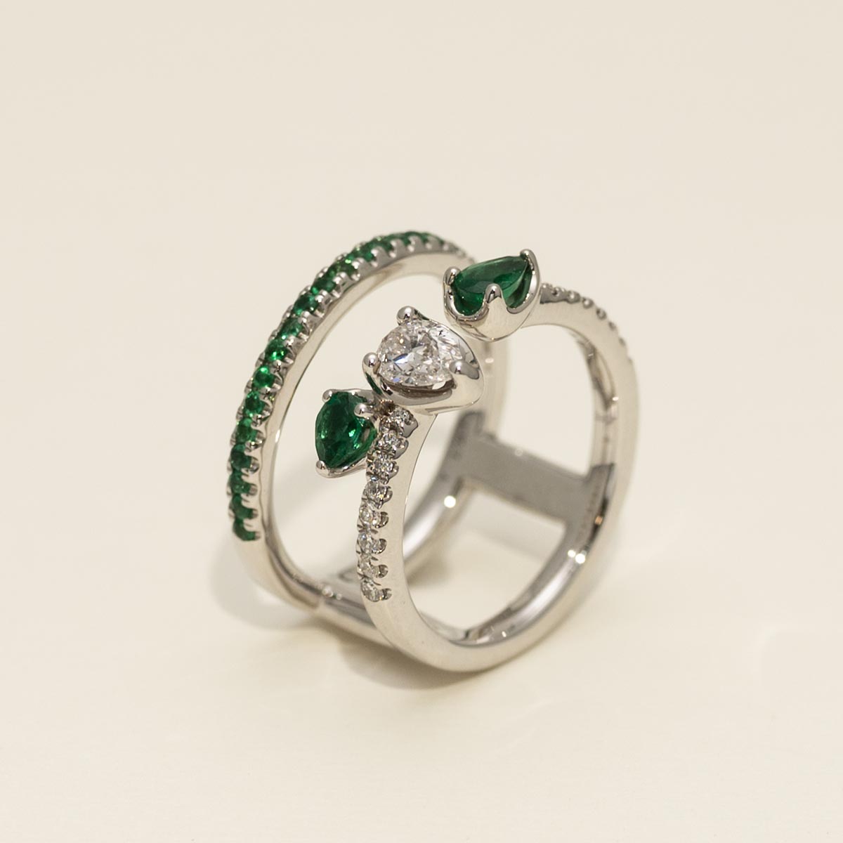 Pear Shaped and Round Emerald Ring in 18kt White Gold with Diamonds (3/8ct tw)