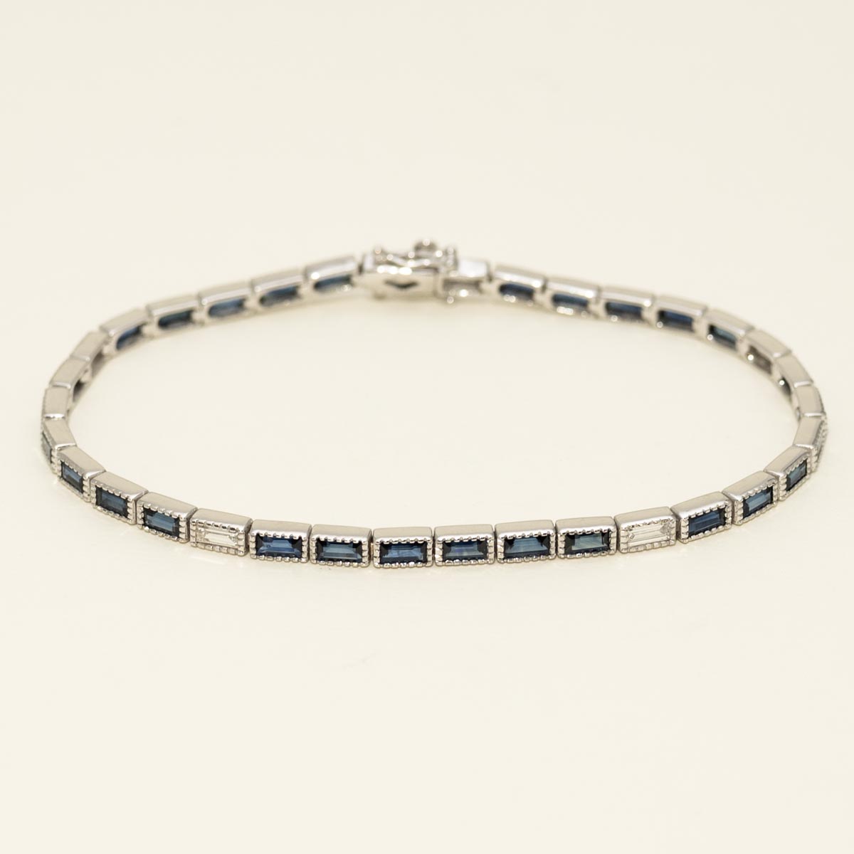 Baguette Sapphire Bracelet in 18kt White Gold with Diamonds (1/2ct tw)