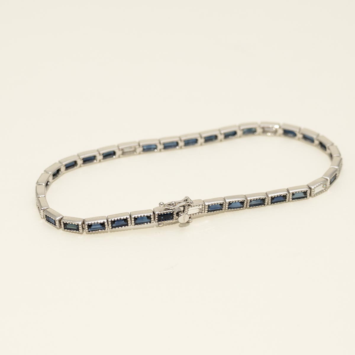 Baguette Sapphire Bracelet in 18kt White Gold with Diamonds (1/2ct tw)