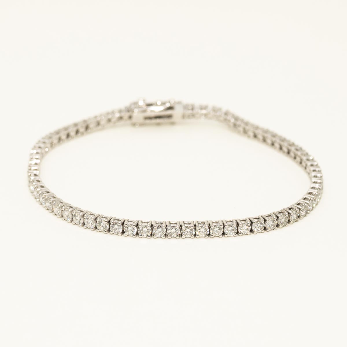 Diamond Tennis Bracelet in 14kt White Gold (4 1/5ct tw)