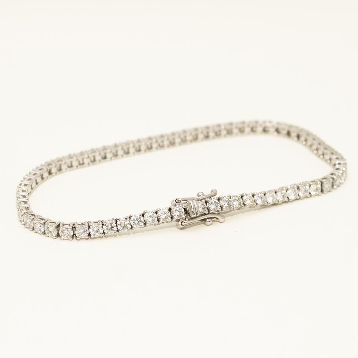 Diamond Tennis Bracelet in 14kt White Gold (4 1/5ct tw)