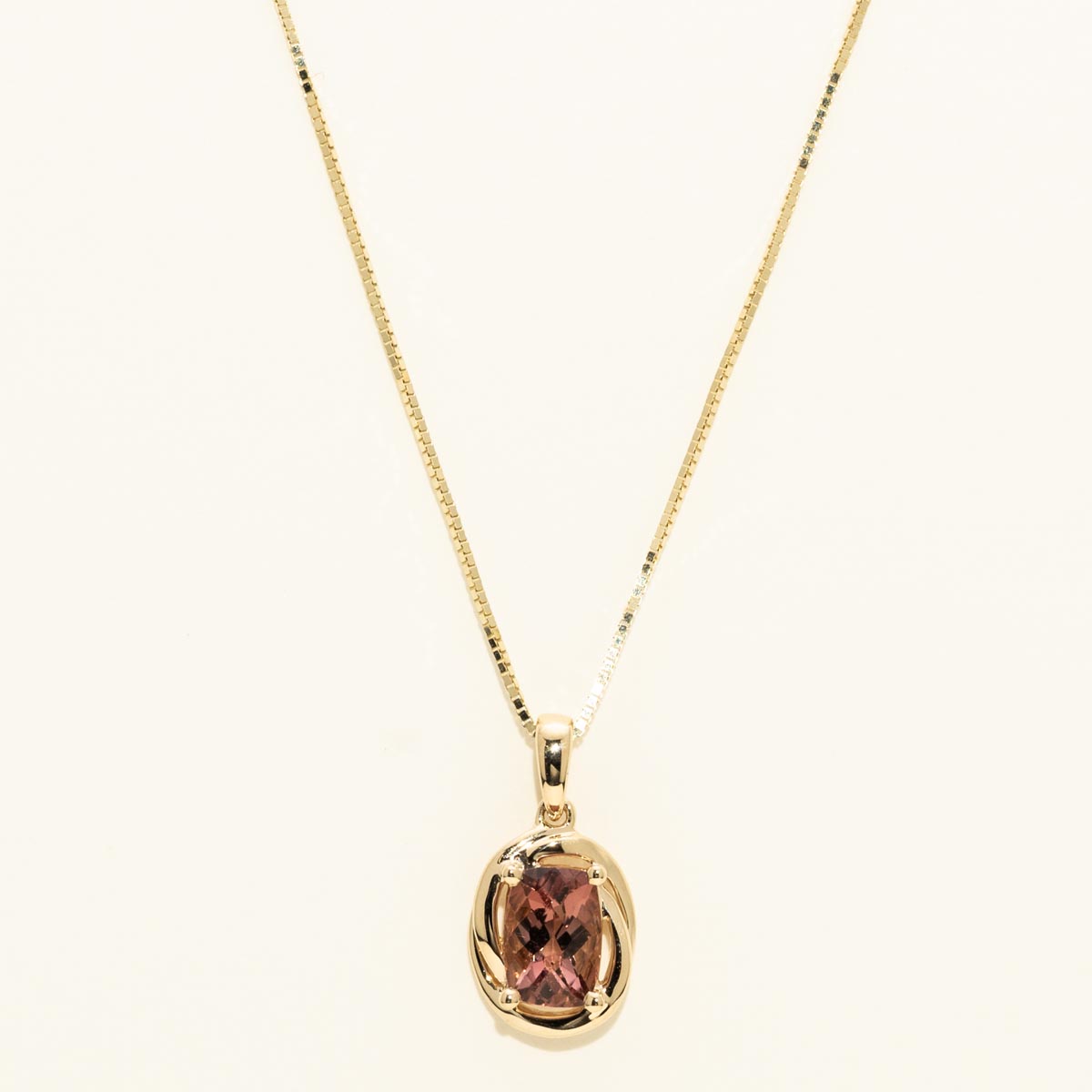 Cushion Cut Maine Pink Tourmaline Necklace in 14kt Yellow Gold