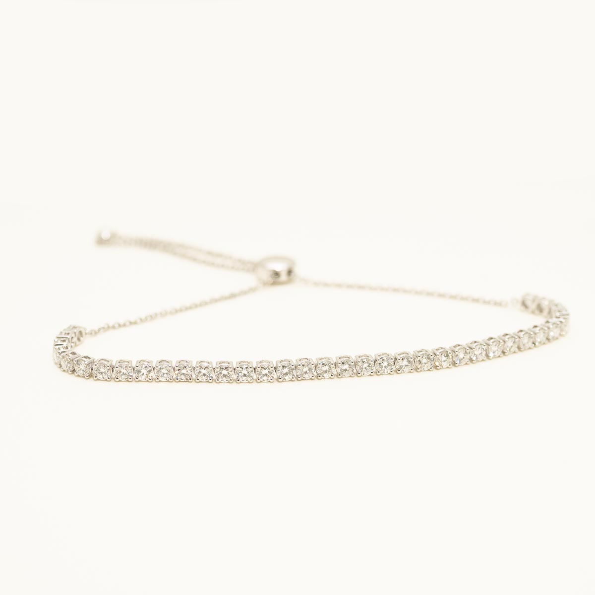 Memoire Essentials Diamond Bolo Bracelet in 18kt White Gold (1 3/4ct tw)