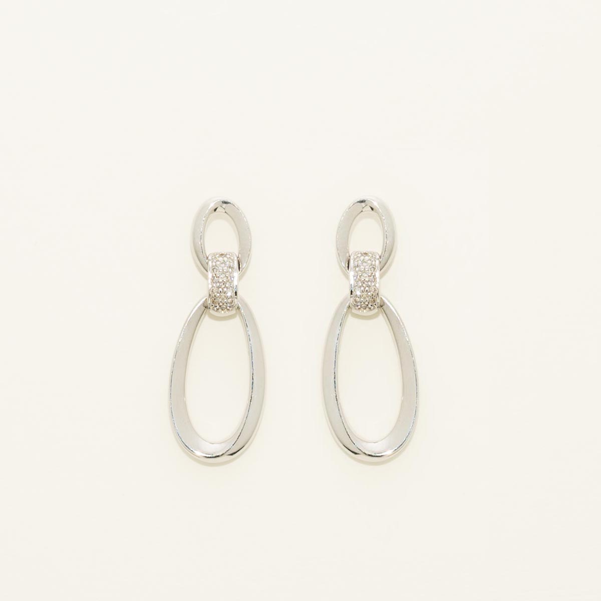 Bold Oval Link Drop Earrings in Sterling Silver with Diamonds (1/10ct tw)