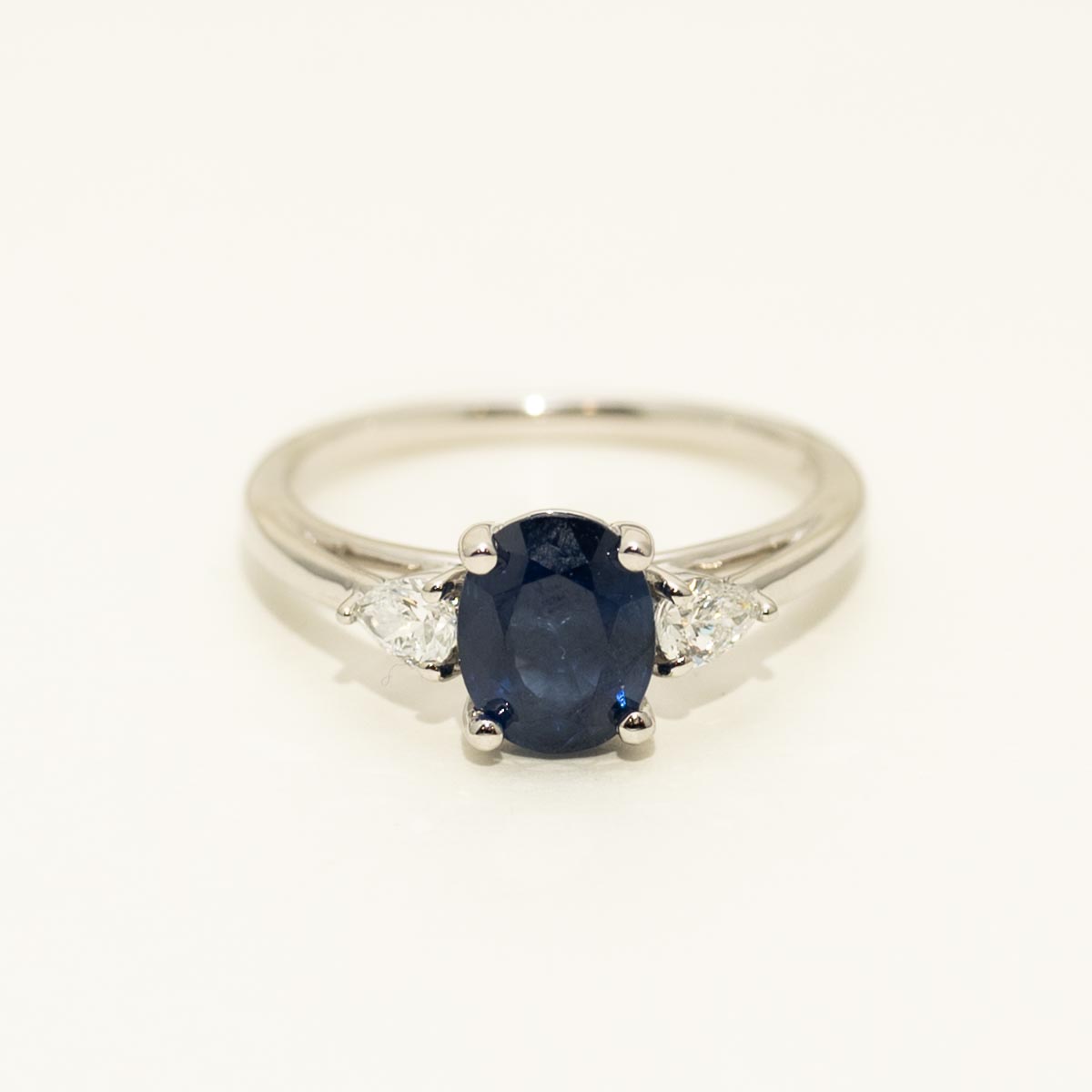 Oval Sapphire Ring in Platinum with Diamonds (1/4ct tw)