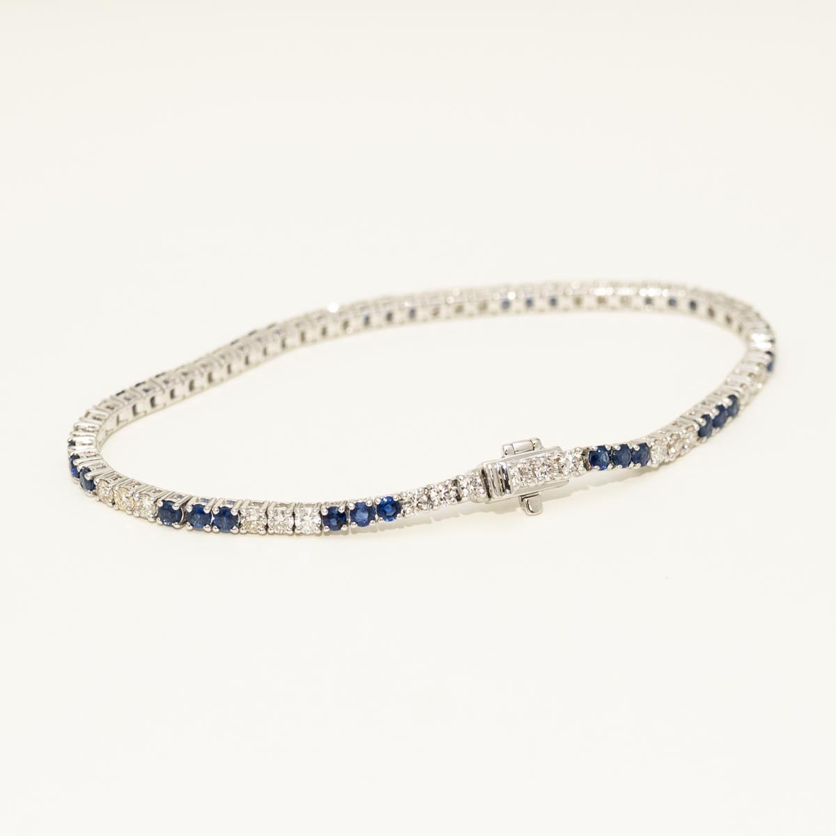 Sapphire Tennis Bracelet in 14kt White Gold with Diamonds (1 3/4ct tw)