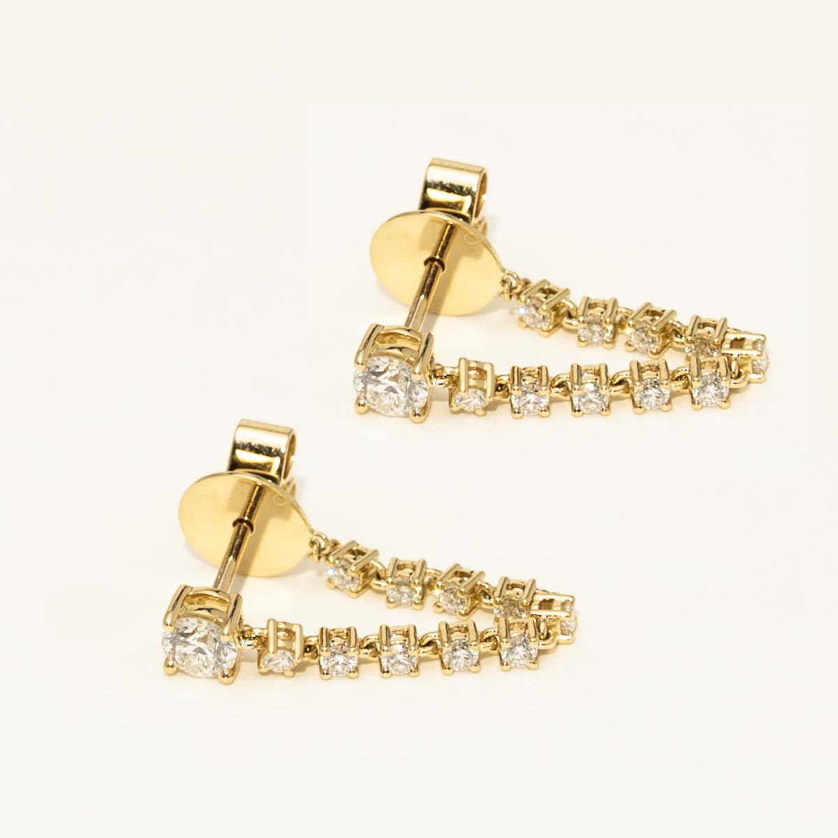 Memoire Essentials Draped Stiletto Earrings in 18kt Yellow Gold (3/4ct tw)
