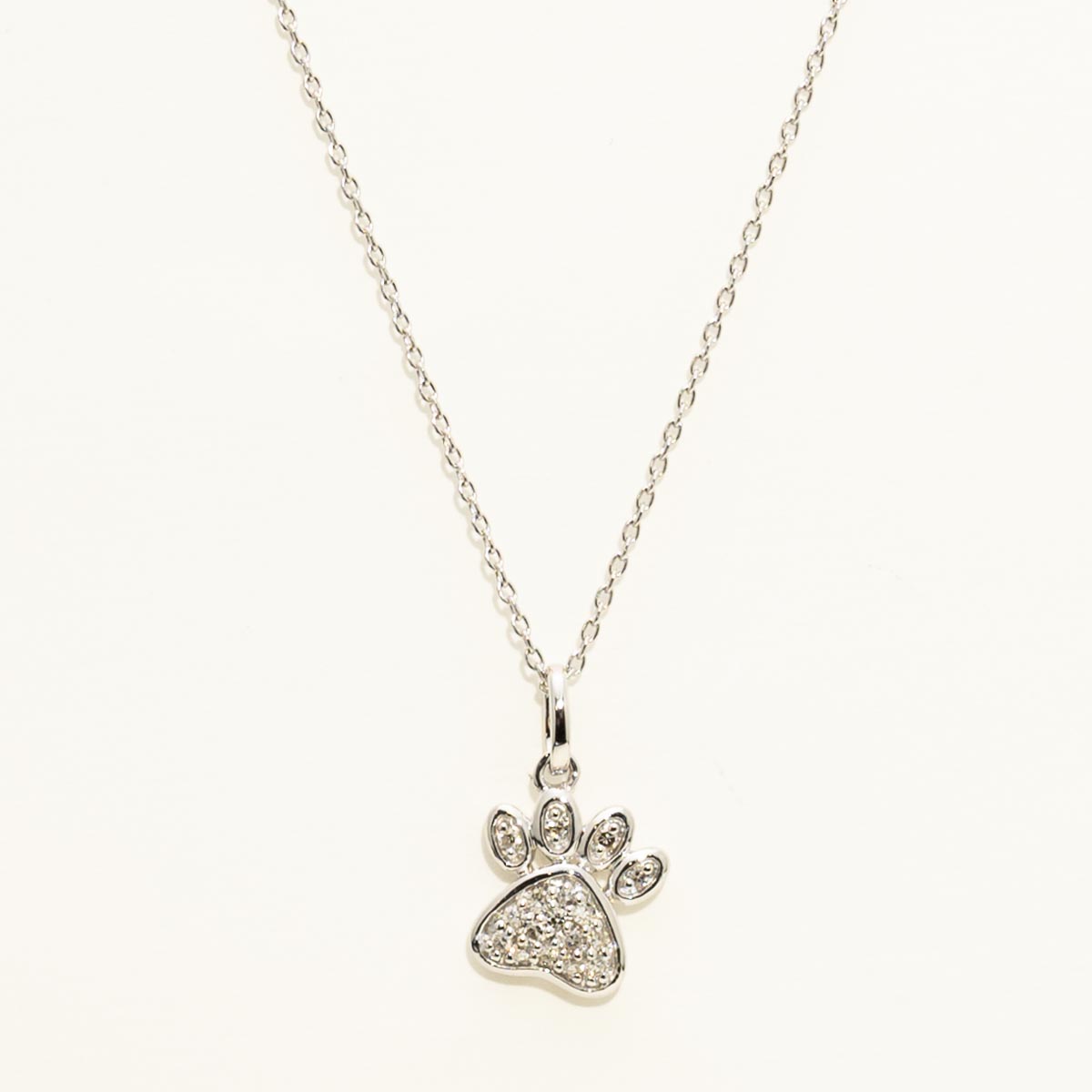 Diamond Paw Necklace in 10kt White Gold (1/10ct tw)