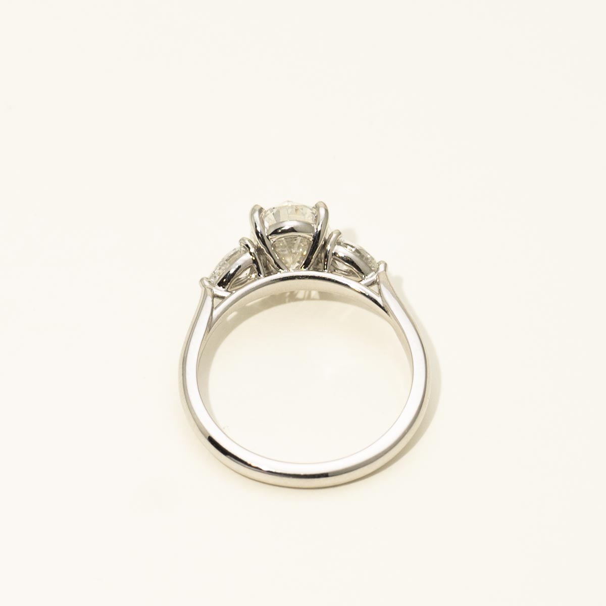 Three Stone Diamond Engagement Ring in Platinum (2 1/2ct tw)