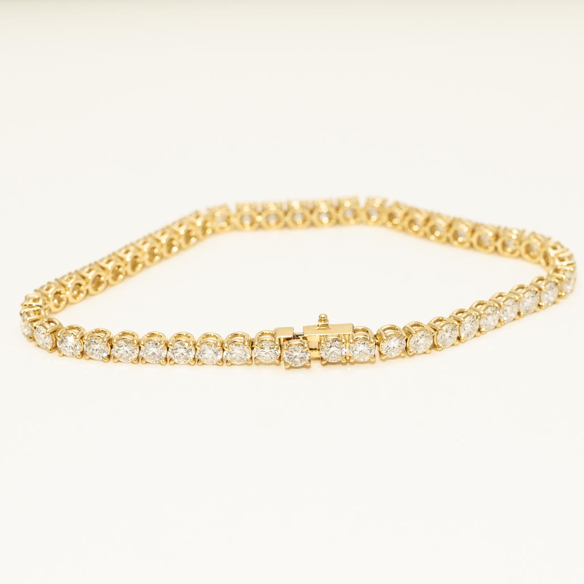 Memoire Classic Tennis Bracelet in 18kt Yellow Gold (7ct tw)
